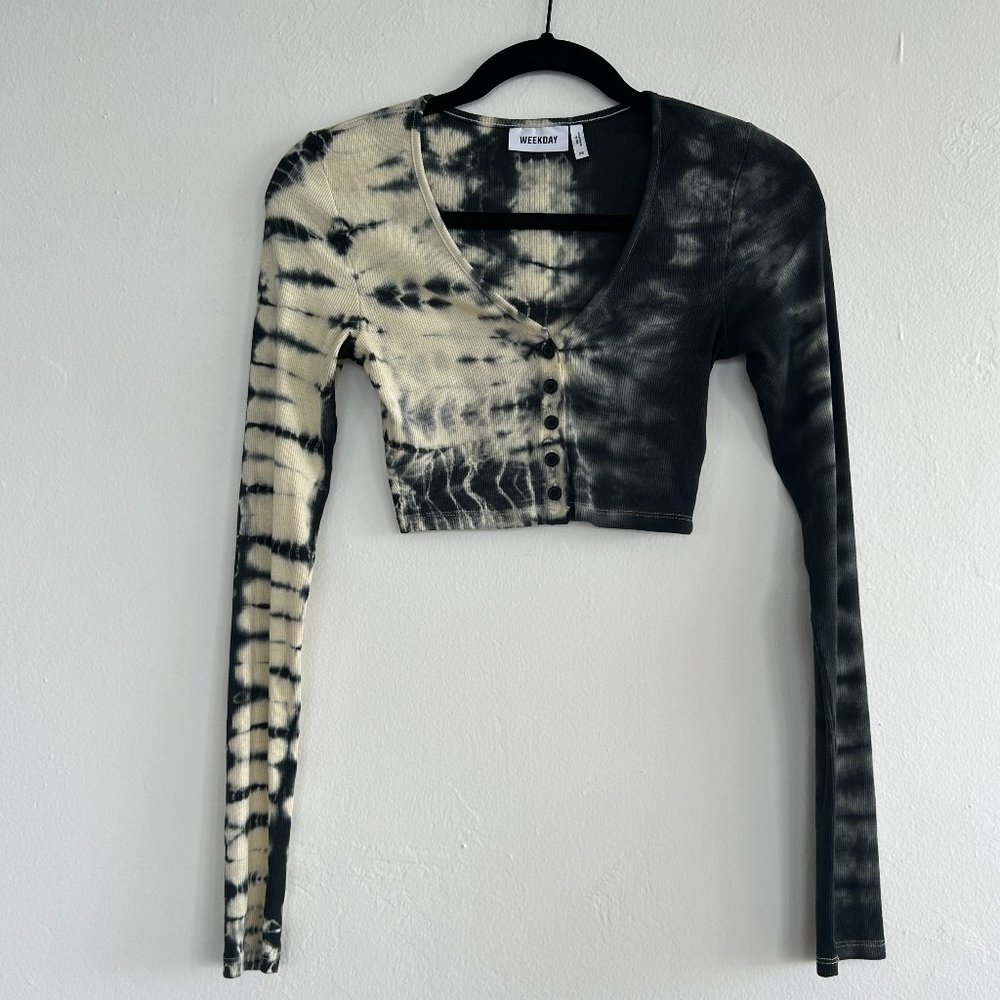 Weekday Cropped Tie-Dye Cardigan